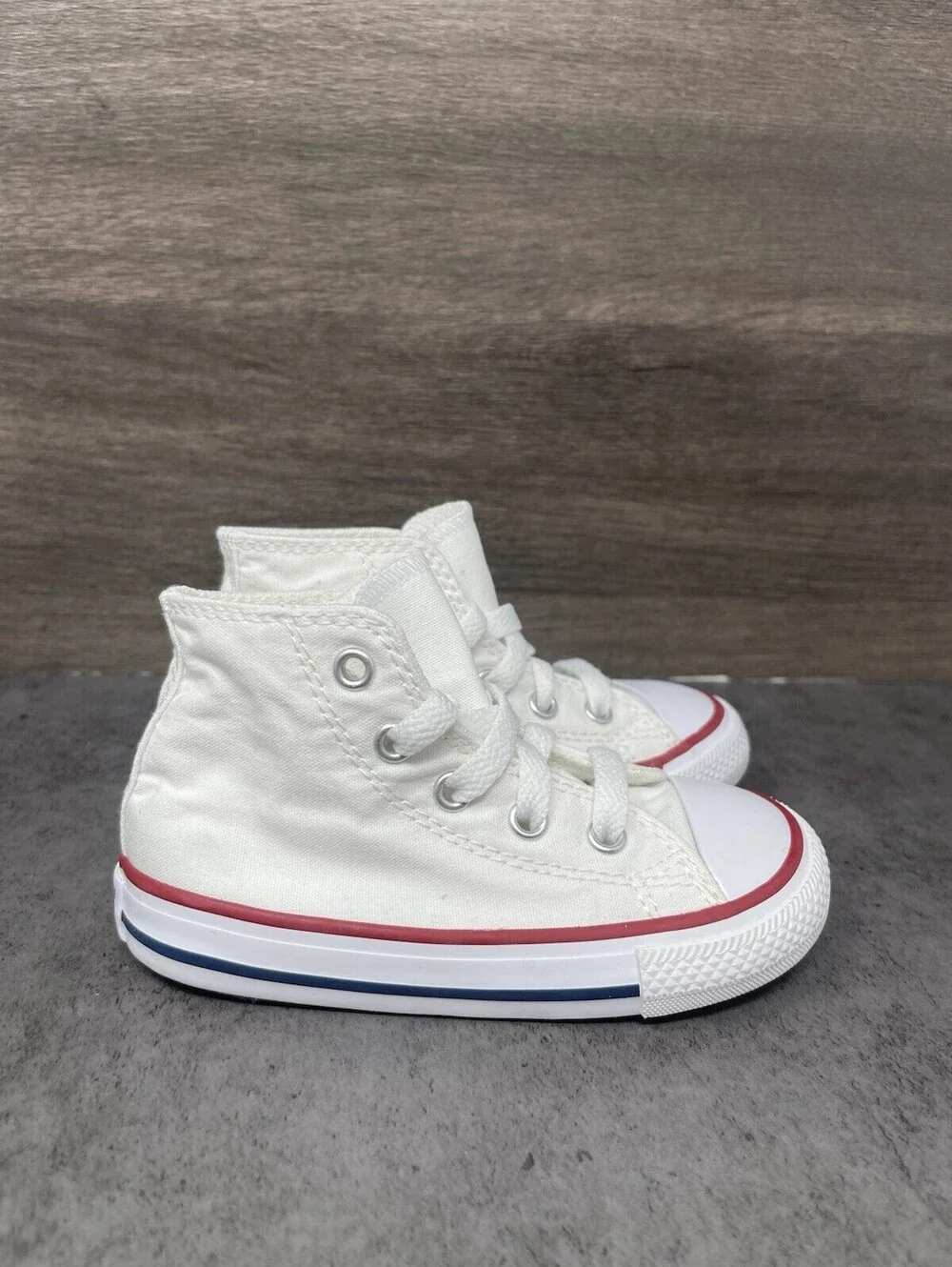 Converse Chuck Taylor All Star Size 7 Kids Toddler White Canvas Classic Sneaker